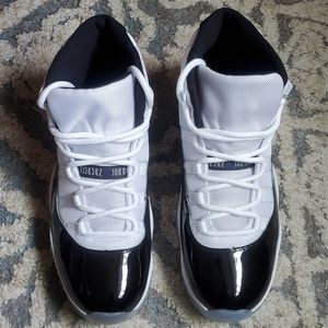 Jordan retro 11s concord size 12